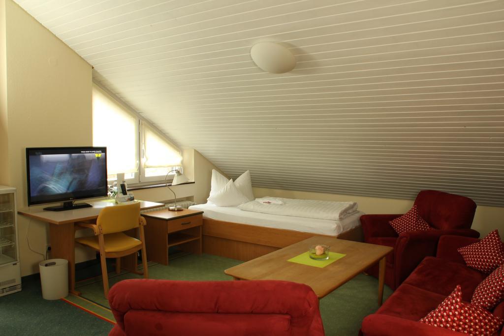 Hotel Traube Όφενμπουργκ Εξωτερικό φωτογραφία