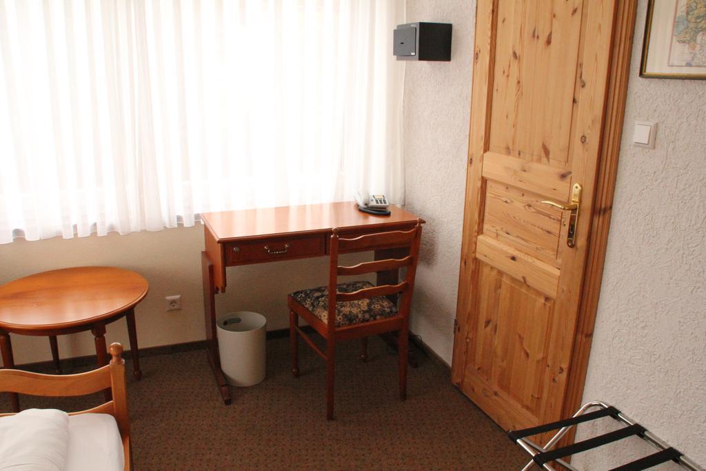 Hotel Traube Όφενμπουργκ Εξωτερικό φωτογραφία