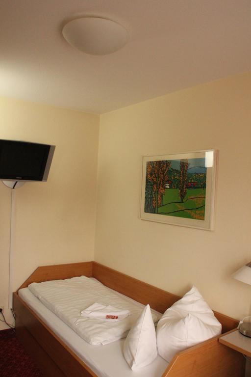 Hotel Traube Όφενμπουργκ Εξωτερικό φωτογραφία