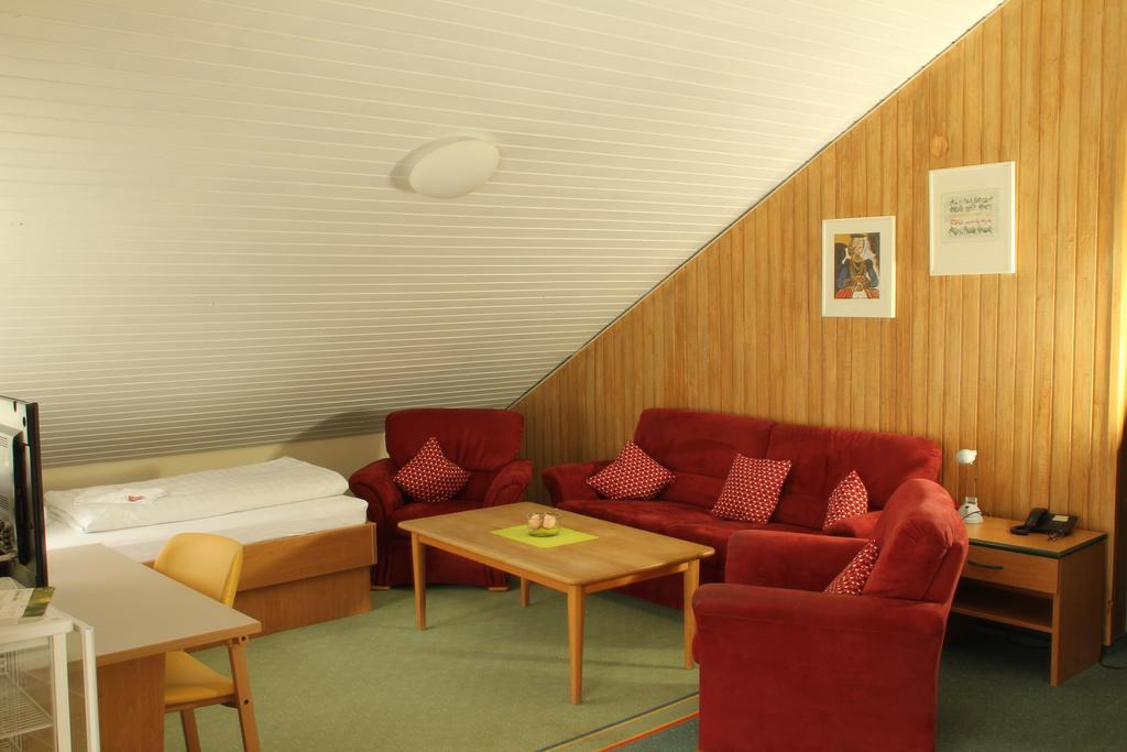 Hotel Traube Όφενμπουργκ Εξωτερικό φωτογραφία